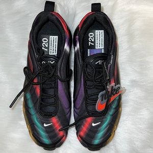 Nike Air Max 720 Black Neon Sneakers Size 7